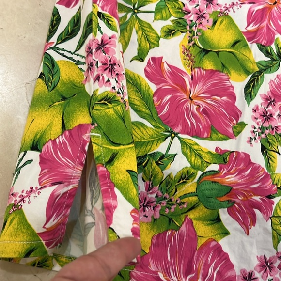 Pappagallo Athletic Golf Floral Skorts - Picture 6 of 10